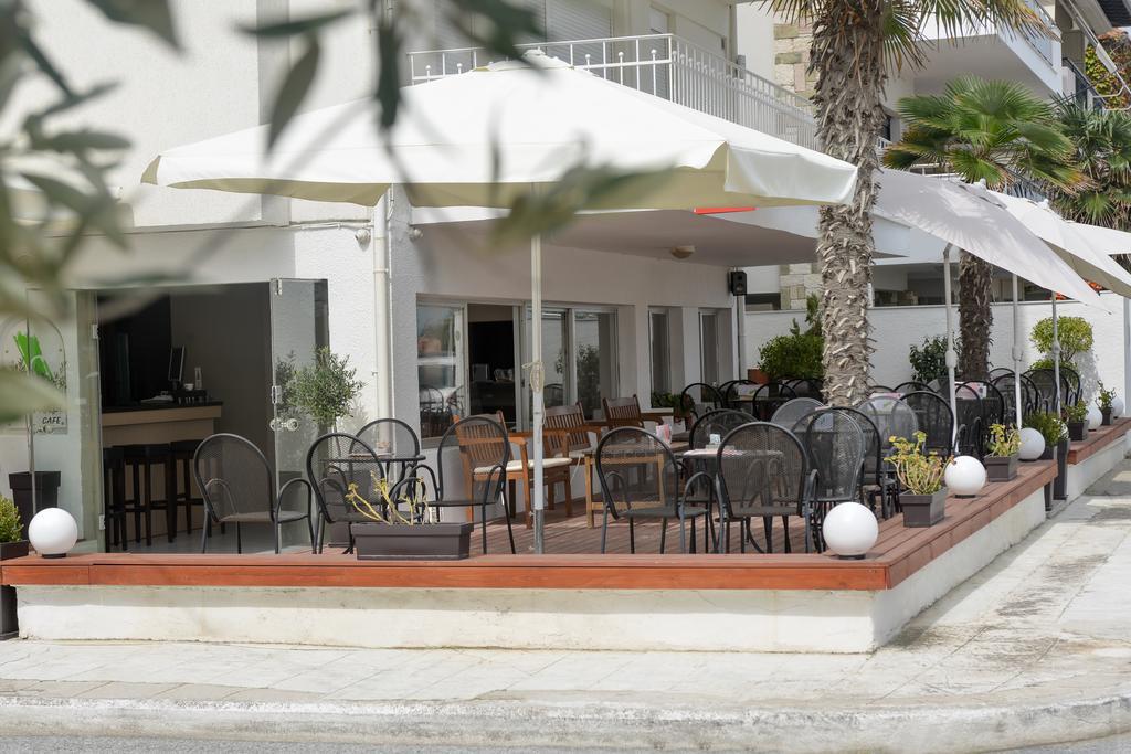 Korali Hotel Paralía Eksteriør bilde